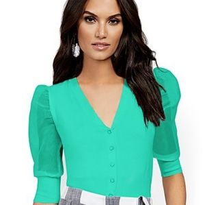 Brand new green sweater with puff sleeves